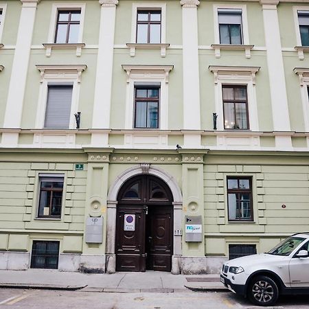 Apartment Center - Kersnikova Lublana Zewnętrze zdjęcie